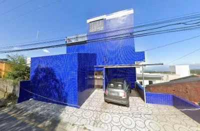 Prédio com 14 apartamentos na costeira do pirajubaé - á venda em florianópolis