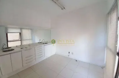 Sala comercial à venda com 22m² privativos no centro em florianópolis