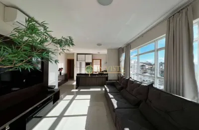 À venda | vista parcial para o mar, 3 quartos sendo 1 suíte, 2 demi suítes e 2 vagas na agronômica