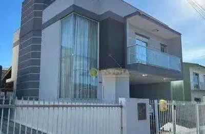 Mobiliada, 3 quartos sendo 1 suíte e 3 vagas na praia comprida - à venda em são josé