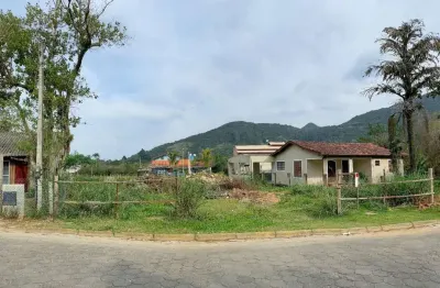 Terreno de 450m² localizado no bairro Siriú - À venda em Garopaba