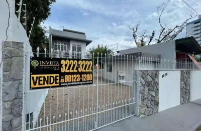 Á venda | 3 pavimentos, 110m² de área construída, 2 quartos e terraço - em barreiros / são josé