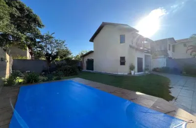 Locação | 153 m², piscina privativa, 3 quartos e 6 vagas - praia do campeche, em florianópolis.