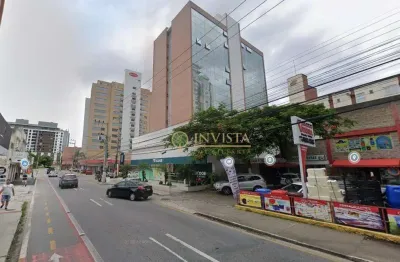 À venda | sala comercial com 31,37m² e 1 vaga - estreito, em florianópolis.