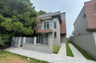 Casa com 3 quartos e churrasqueira à venda no rio vermelho.