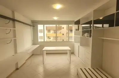 Sala comercial com 1 sala à venda na Rua Cônego Bernardo, 101, Trindade, Florianópolis