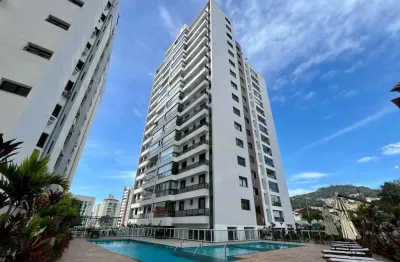 À venda | 87 m², 2 quartos (ambos suítes), Mobiliado, Sacada com churrasqueira e 3 vagas de garagem - Agronômica, em Florianópolis.