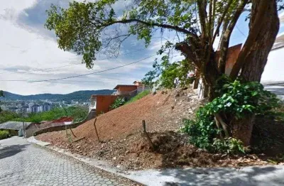 Terreno à venda na Rua Douglas Seabra Levier, 129, Trindade, Florianópolis