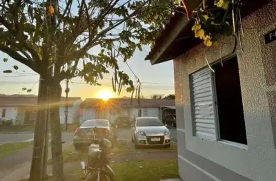 À venda | 40 m², 2 quartos e 1 vaga de garagem - condomínio fechado, em palhoça.