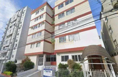 À venda | 89 m², reformado, mobiliado, 3 quartos e 1 vaga - balneário do estreito.