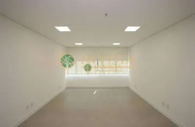 À venda | sala comercial com 34 m² - square corpote, em florianópolis.