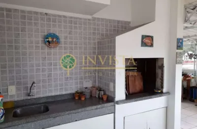 À venda | 200 m², varanda com churrasqueira, 2 quartos e 1 vaga de garagem - carvoeira, em florianópolis.