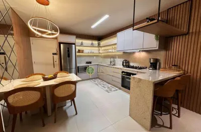 Mobiliado, sacada com churrasqueira e 2 vagas à venda no bairro ingleses.