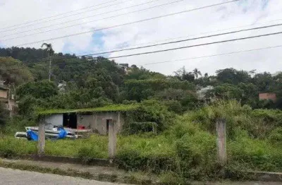 Oportunidade! terreno financiável com 961m² - sambaqui, em florianópolis.