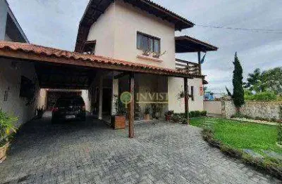 À venda | 4 quartos, espaço gourmet com churrasqueira e piscina - carianos, em florianópolis.