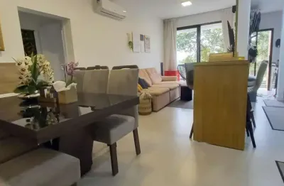 Semi mobiliado, sacada com churrasqueira, 2 suítes e 2 vagas à venda no campeche.