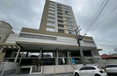 À venda | Sala comercial de 24 m² com 1 vaga -  Capoeiras, em Florianópolis.