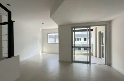 Apartamento Duplex com 2 quartos à venda em Florianópolis, Sacada com Churrasqueira e 2 vagas - Bairro Estreito.