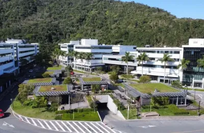 À venda | sala comercial com 52 m² e 1 vaga - saco grande, florianópolis/sc.