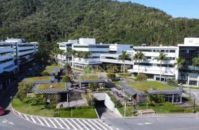 À venda | Sala Comercial com 52 m² e 1 vaga - Saco Grande, Florianópolis/SC.