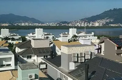 À venda no João Paulo! Alto Padrão com Vista Mar, piscina privativa, churrasqueira e 4 Suítes.