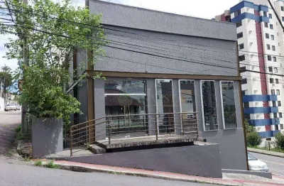 Casa Comercial com 290 m² em Florianópolis/SC - Ao lado do Beiramar Shopping