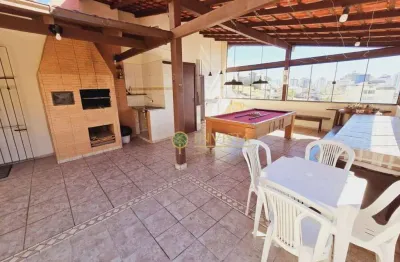 Espaço gourmet com churrasqueira, 4 quartos e 2 vagas á venda no Estreito.