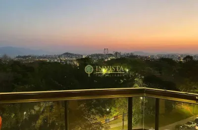 À venda em frente ao parque da luz! semi mobiliado, sacada com vista mar e 1 vaga de garagem.