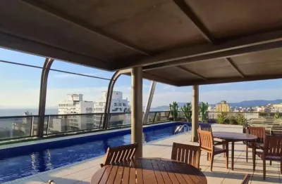 Res. Trompowsky Class, em Florianópolis/SC - Frente rua com Varanda - Prédio com piscina e sauna, infraestrutura completa.