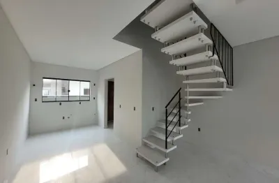 À venda no bairro bela vista/palhoça! novo, 2 suítes e 2 vagas de garagem.