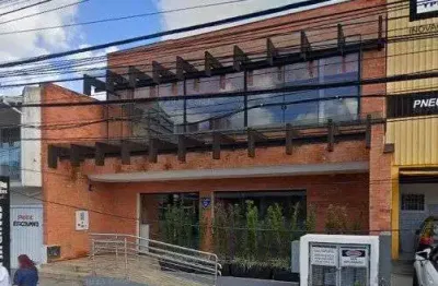 Loja comercial de 2 pavimentos com 540m² à venda na agronômica.