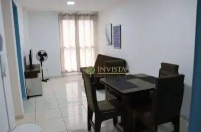 Apartamento com 2 quartos à venda no centro de florianópolis, 65 m² e semi mobiliado.