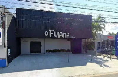 Oportunidade! prédio exclusivo à venda na beira-mar do estreito.