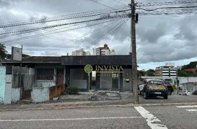 Casa comercial e residencial com 6 vagas - locação no bairro estreito!