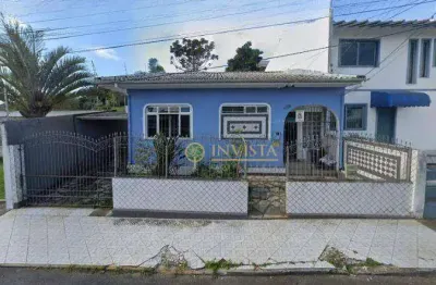 Casa à venda no bairro estreito! edícula com 2 pisos, 3 quartos e 2 vagas de garagem.