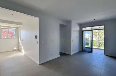 À venda | 73 m², sacada com churrasqueira, 2 quartos e 1 vaga de garagem - praia dos açores, em florianópolis.