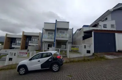 Locação no bairro sertão do maruim! sobrados com 3 quartos, sacada e 1 vaga de garagem.