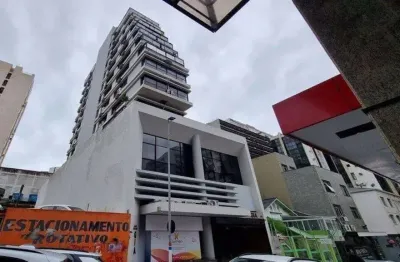 À venda | loja comercial de 91m² e 1 vaga de garagem - centro de florianópolis.