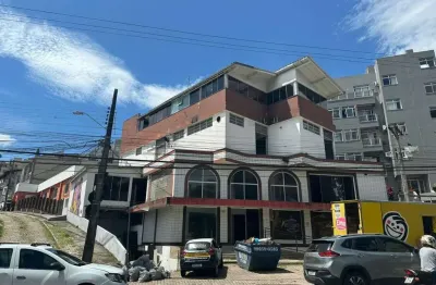 Loja comercial com 208m² - locação no bairro saco dos limões.