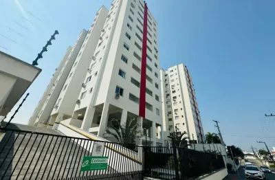 Locação no bairro pedra branca! mobiliado, 2 quartos, 1 vaga de garagem e área de lazer completa.