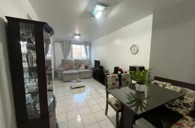 À venda | 59 m², Semi Mobiliado, 2 quartos - Centro, próximo a Americanas, em Florianópolis.