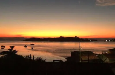 Terreno de 23.336 m² frente mar no ribeirão da ilha - à venda em florianópolis.