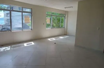 Á venda - prédio comercial com 2 pavimentos - estreito / florianópolis