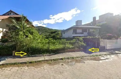 Terreno com 605m² em área nobre na praia brava - à venda em florianópolis.