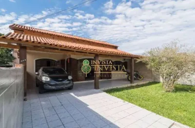 Espaço gourmet, 3 quartos e amplo terreno à venda no carianos.