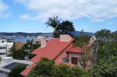 Terreno comercial para alugar na Rua Capitão Euclides de Castro, 77, Coqueiros, Florianópolis
