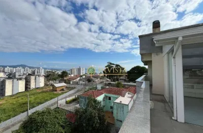 Apartamento com 3 quartos e terraço à venda em Florianópolis/SC.