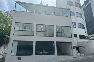 Prédio comercial com 180,00m² de área privativa no centro de florianópolis