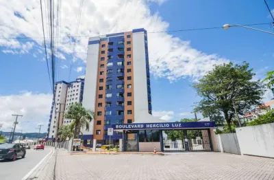 Apartamento com 4 quartos à venda em Florianópolis, 116 m², Sacada com Churrasqueira e Vista Mar, 1 vaga - Bairro Estreito, em Florianópolis.