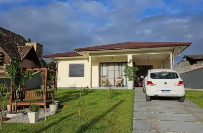 Casa com 3 quartos à venda na Estrada Geral Da Varginha, 789, Centro, Santo Amaro da Imperatriz